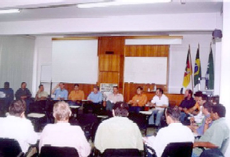 Primeira Reunio do Comit de Distribuio - Outubro/2003